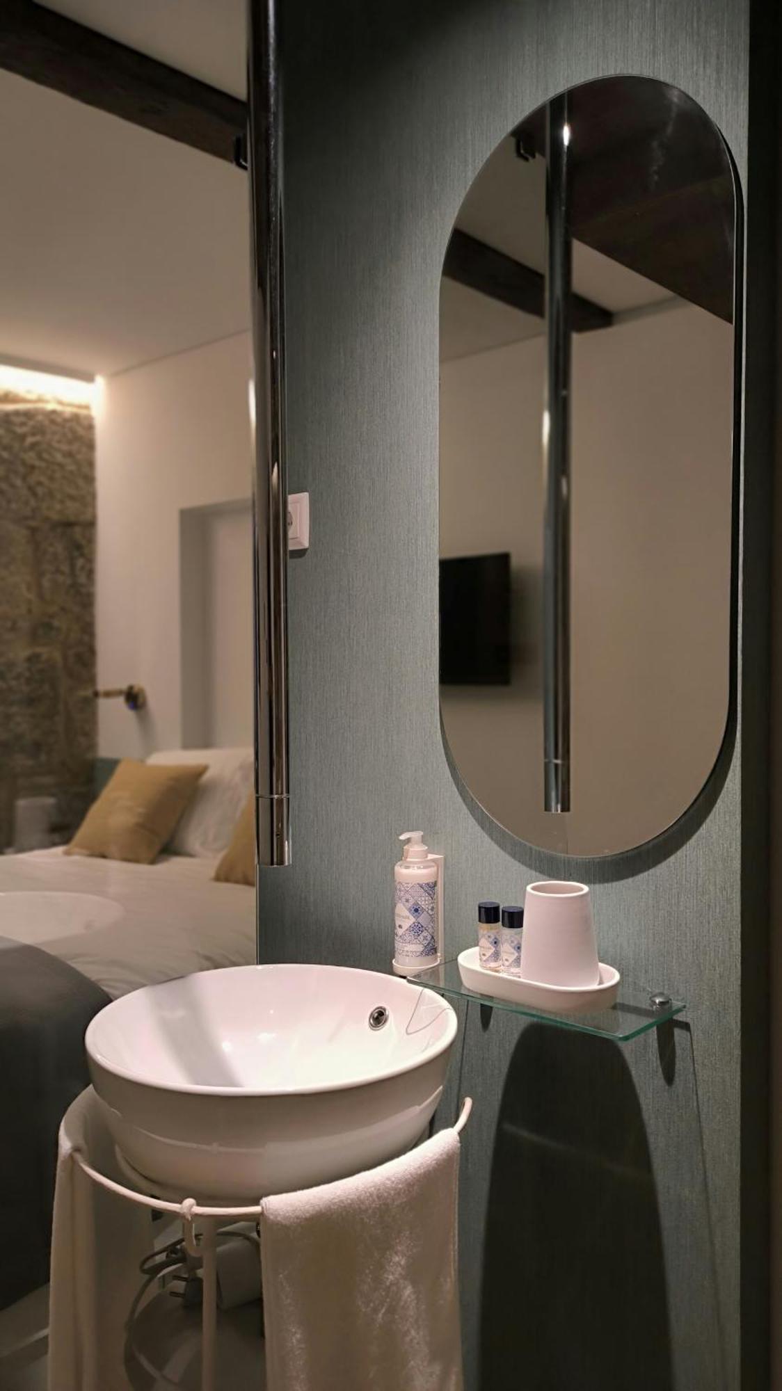 Domi Suites & Studios Guimaraes Exterior photo